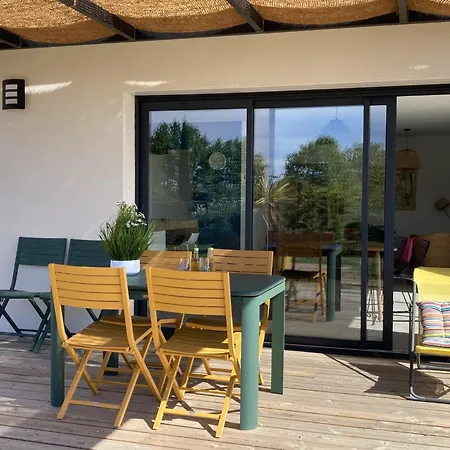 Villa In Sainte Valiere With Private Pool, Cleaning Included Feriehus *