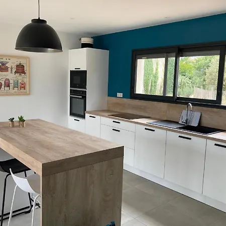 Villa In Sainte Valiere With Private Pool, Cleaning Included Feriehus